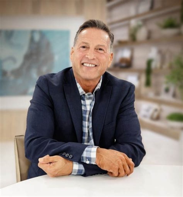 Meet Dr. Doug Weiss: A Trusted Family Physician For Your Loved Ones
