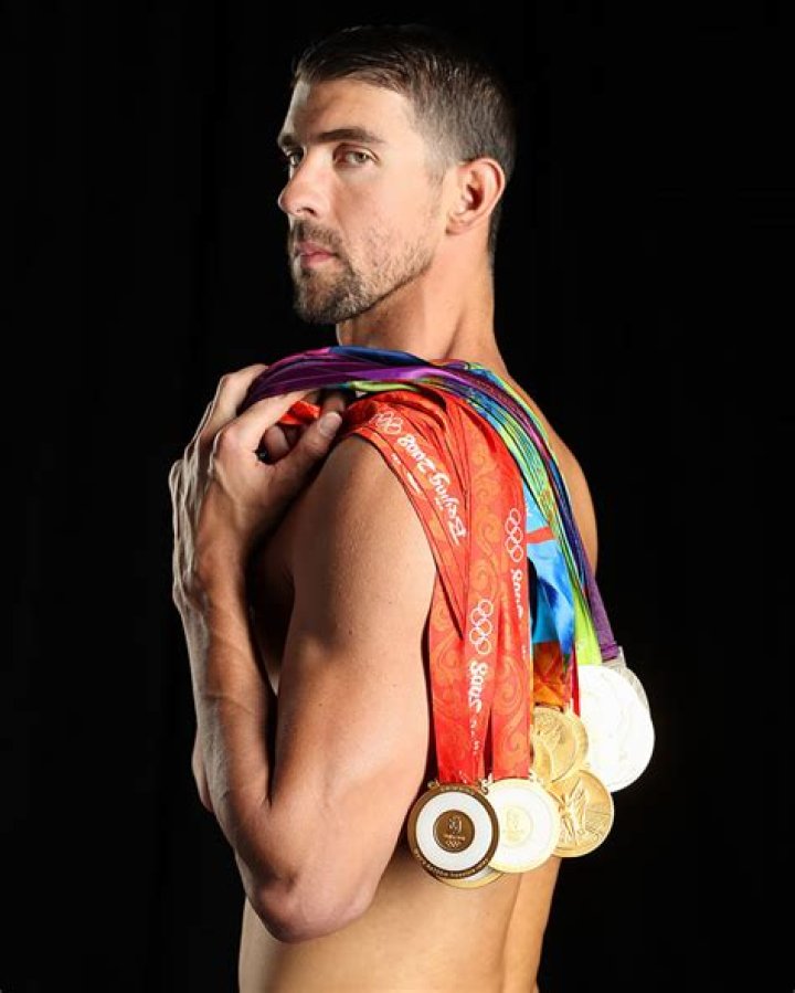 Michael Phelps SI Cover Shoot Outtakes Michael phelps, Michael phelps