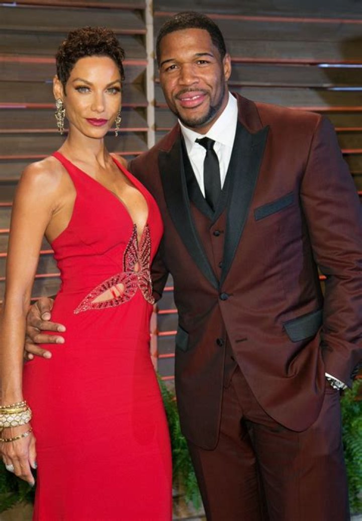 Michael Strahan and Fiancee Nicole Murphy Split NY DJ Live