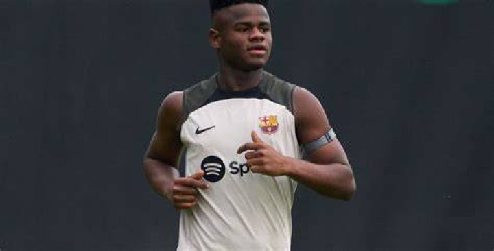 Mikayil Faye makes bright start to life at Barcelona Barca Blaugranes