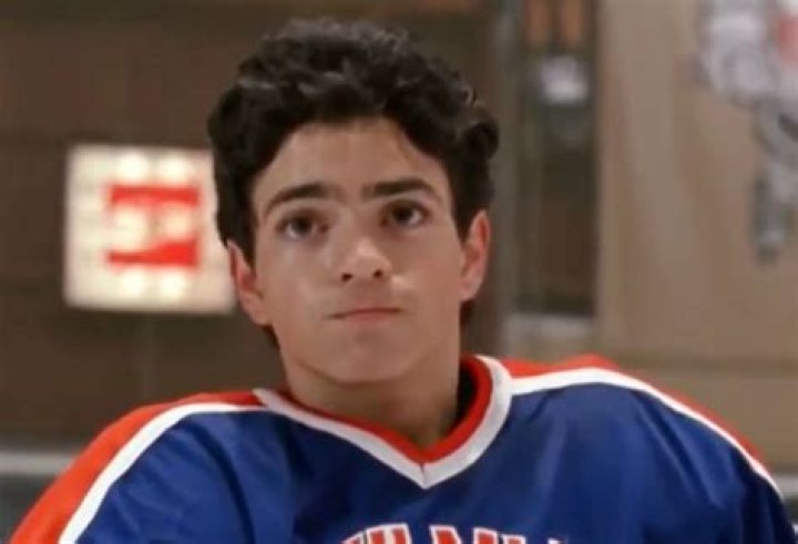 Mike Vitar Biography, Age, Height, Bio, Net Worth, Wiki, Mighty Ducks