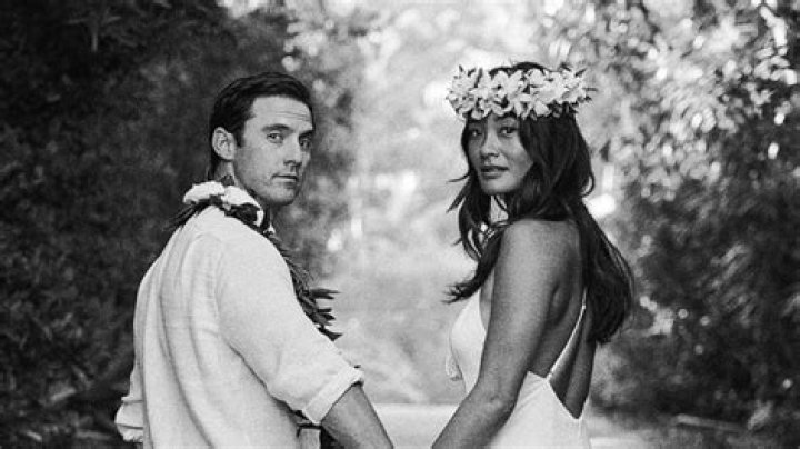 Milo Ventimiglia si &egrave; sposato con Jariah Mariano, ecco le foto della