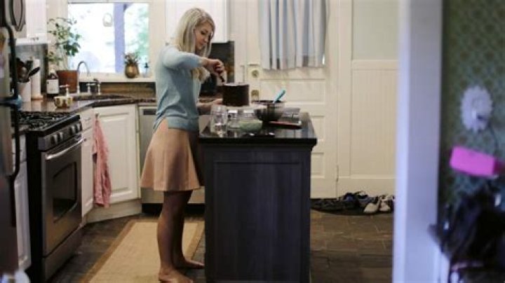 Molly Brodak grew up in the shadow of her bankrobber dad