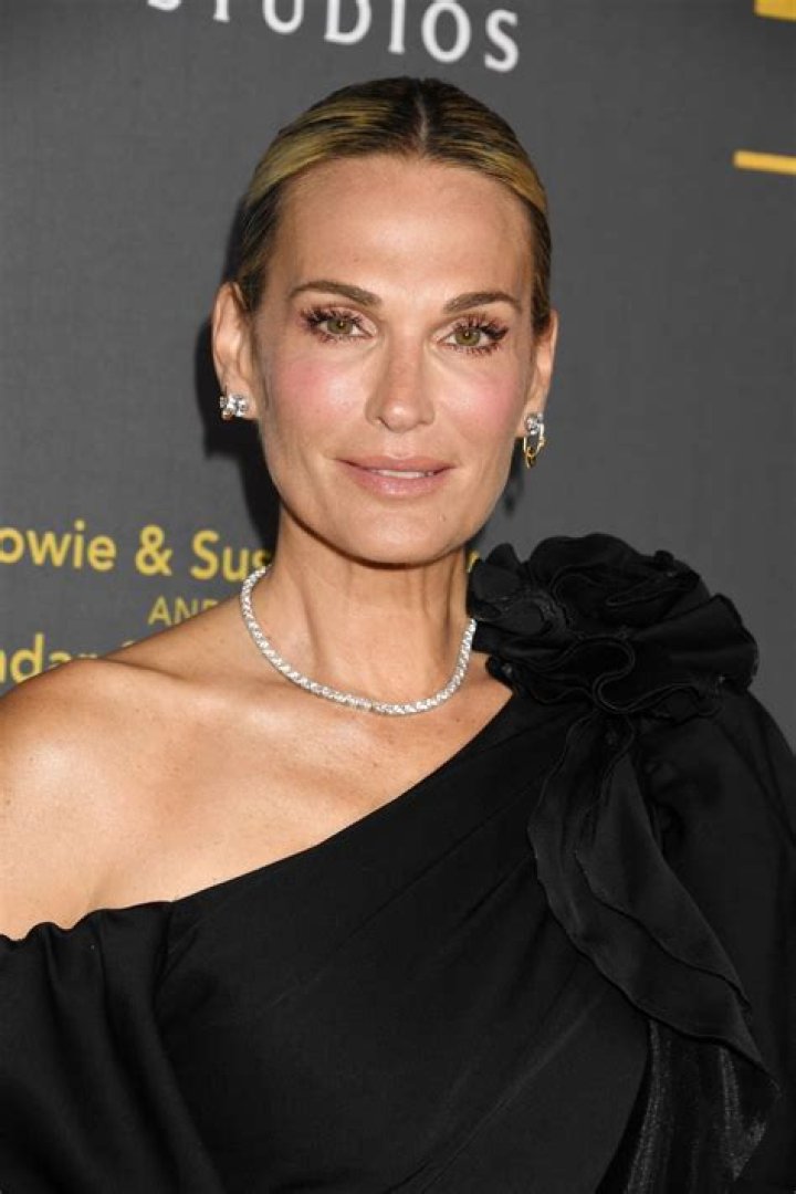 Molly Sims Style, Clothes, Outfits and Fashion&bull; Page 7 of 12 &bull; CelebMafia