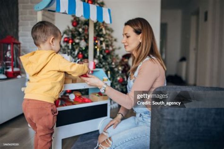 Mom And Son Playing Emilio Houston Texas bei.co.id