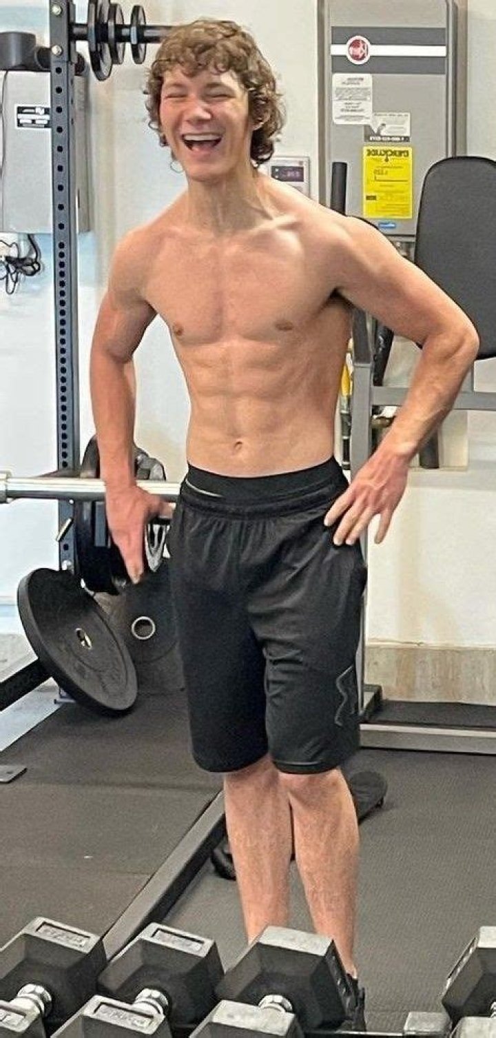 Montana Jordan Shirtless & Barefoot