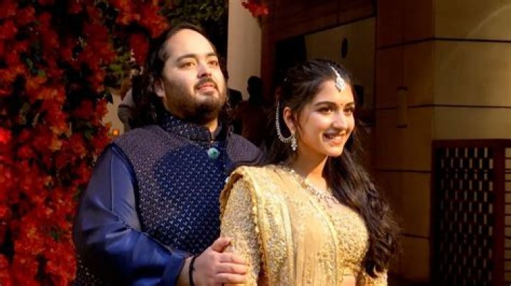 Mukesh Ambani s son Anant Ambani and Akash Ambani at the Hello Hall Of