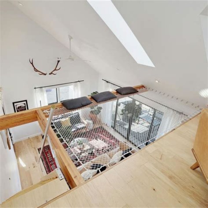 Nelsons Net Loft Home