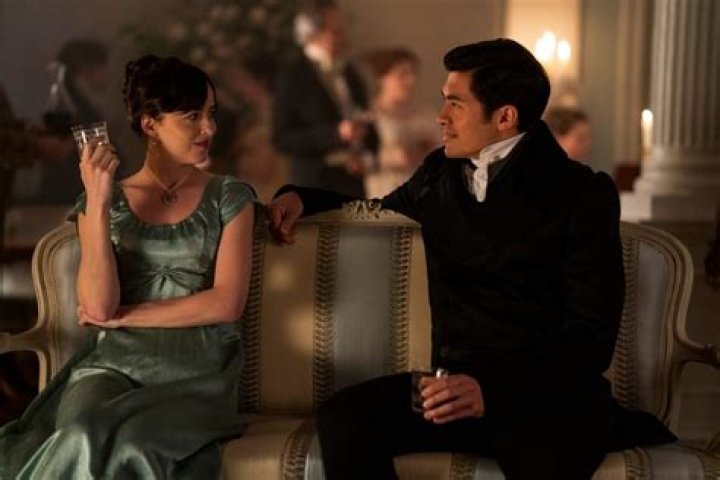 Netflix&rsquo;s Persuasion Trailer Shows Dakota Johnson Caught in the Middle