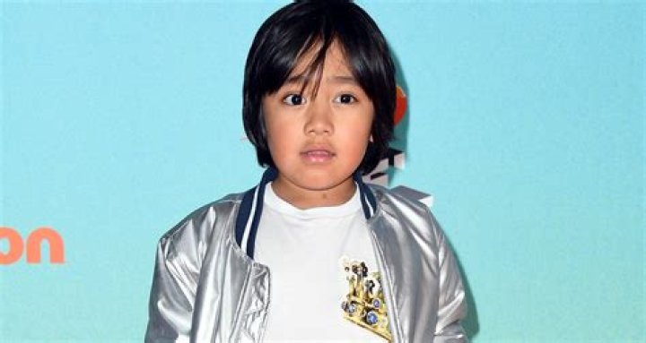 Nickelodeon Teams Up With YouTube Star Ryan ToysReview For New Series