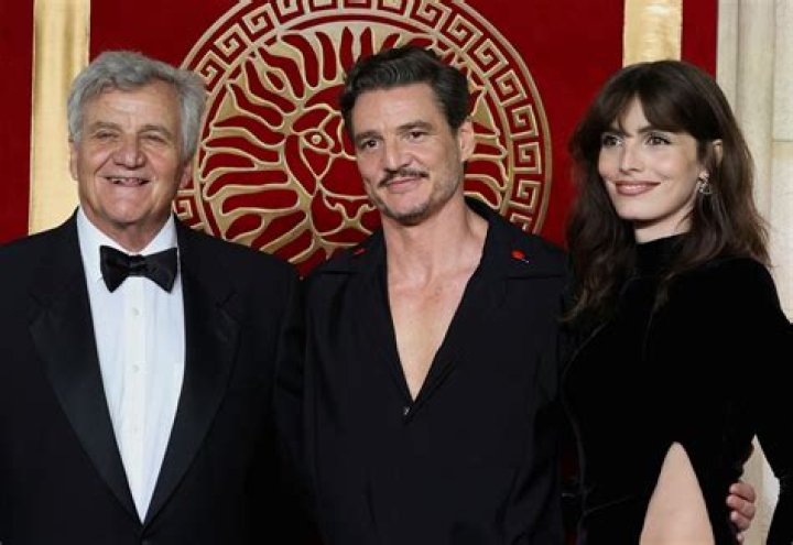 Nicol&aacute;s Balmaceda Pascal; Details on Pedro Pascal's Brother