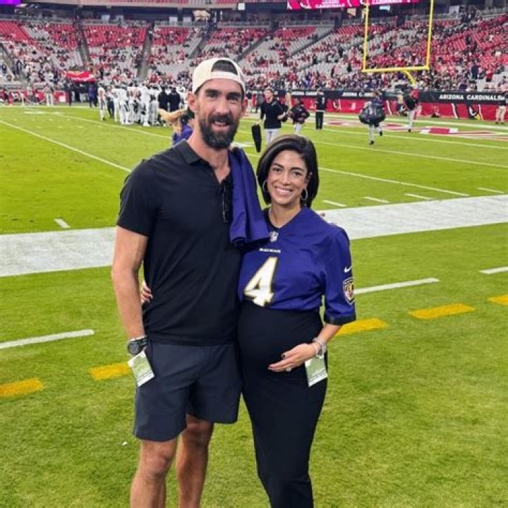 Nicole Johnson Happy with Husband Michael Phelps, Married In 2016. See