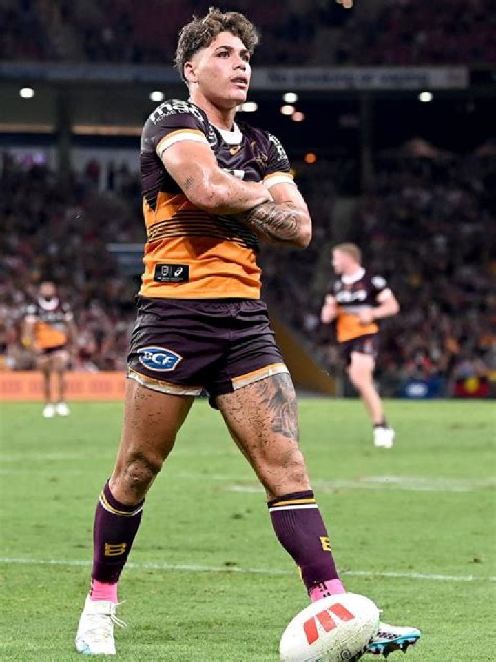 NRL 2023 Broncos star Reece Walsh vows to stay out of trouble after