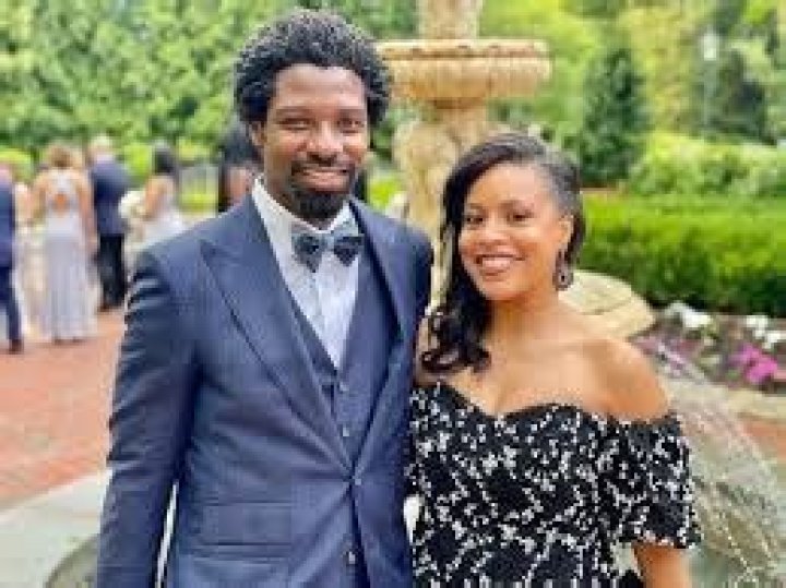 Nwora Eze Bio, Net Worth, Height, Weight, Relationship, Ethnicity
