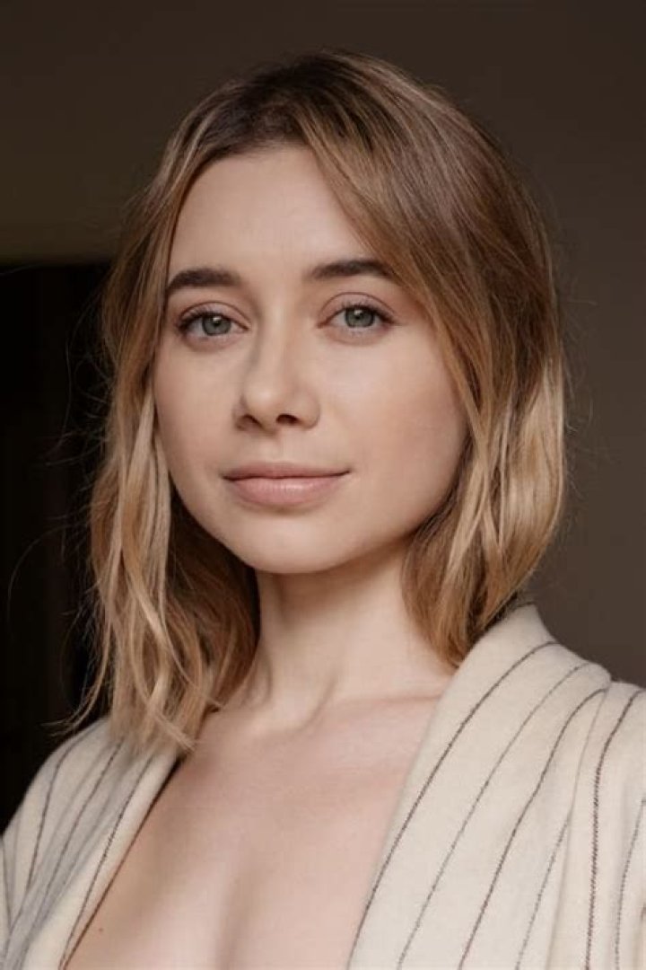 Olesya Rulin, Russian American actress Russian Personalities