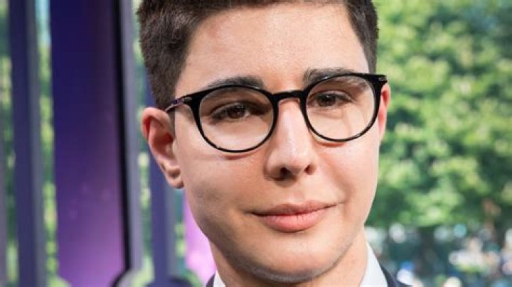Omid Scobie's Face: An Unforgettable Image In The Royal Spotlight