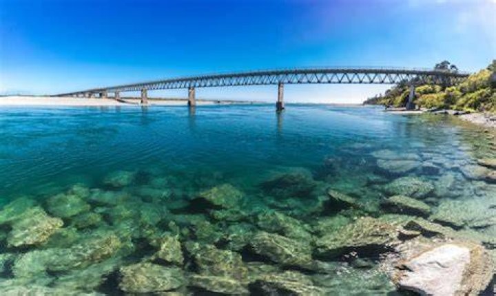 Onelane bridge a source of frustration Otago Daily Times Online News