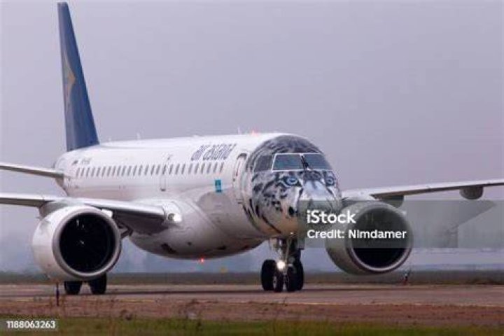 P4KHA Air Astana Embraer E190E2 (ERJ190300 STD) Photo by Andrey