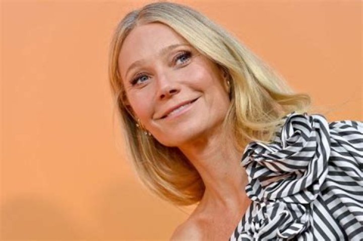 Paltrow Is Sunbathing Topless on a (Not So Quiet) Luxury Family