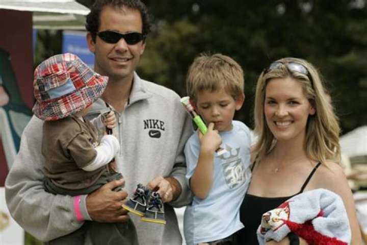 Pete Sampras Takes Kids To Lakers Game Pete sampras, Tennis players