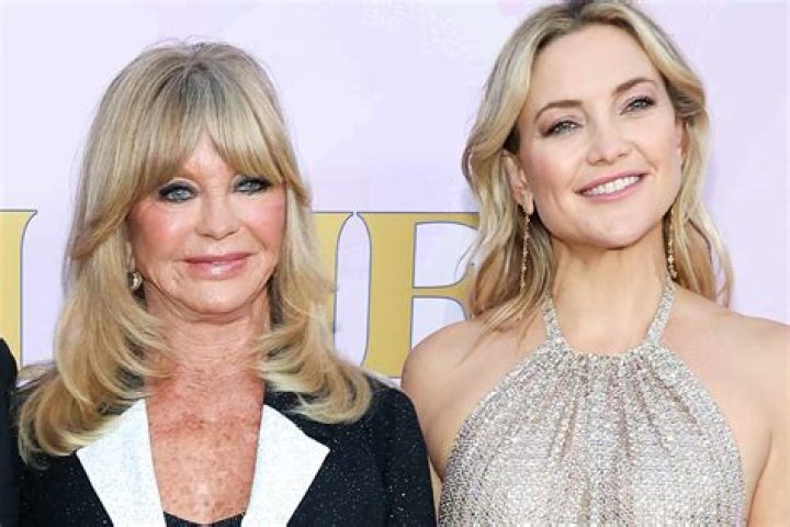 Pictures Of Kate Hudson And Goldie Hawn: A Mother-Daughter Duo
