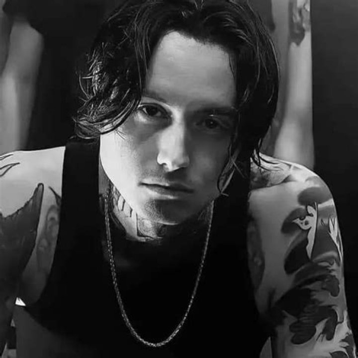 Pin by natalie on male celebrity crushes Celebrities male, Celebrity crush, Celebrities