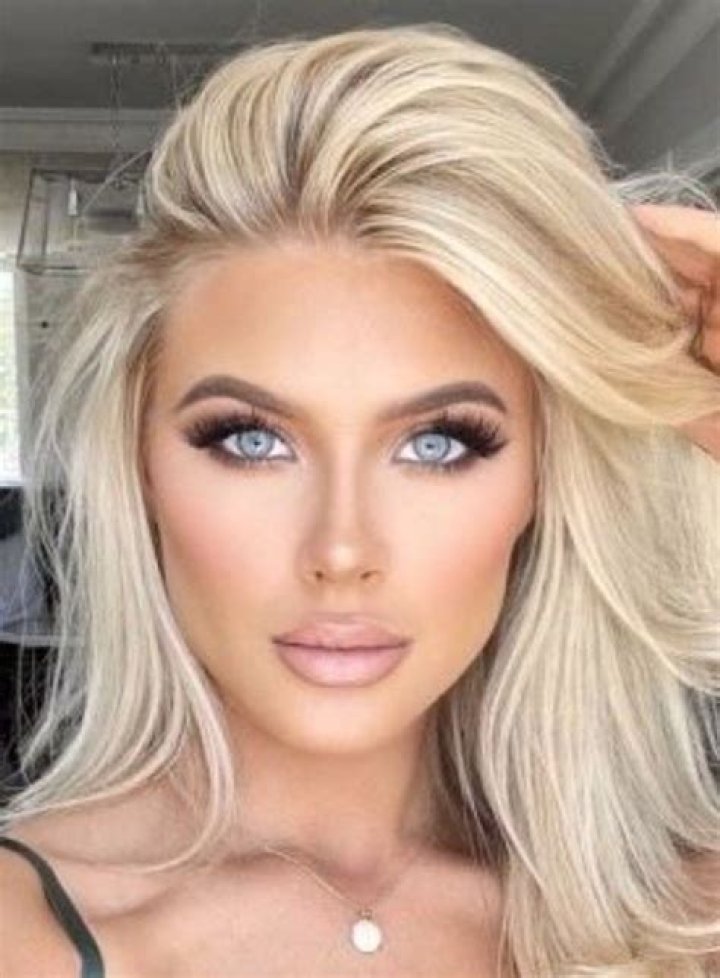 Pin on Beautiful Sophie Mudd