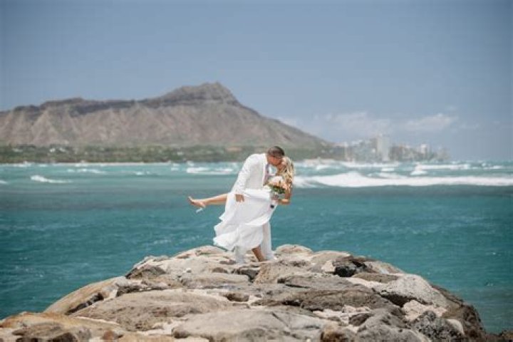 Pin on Weddings // Oahu Photographs