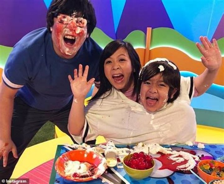 Popular YouTube Channel Ryan ToysReview Accused Of Being Deceptive With
