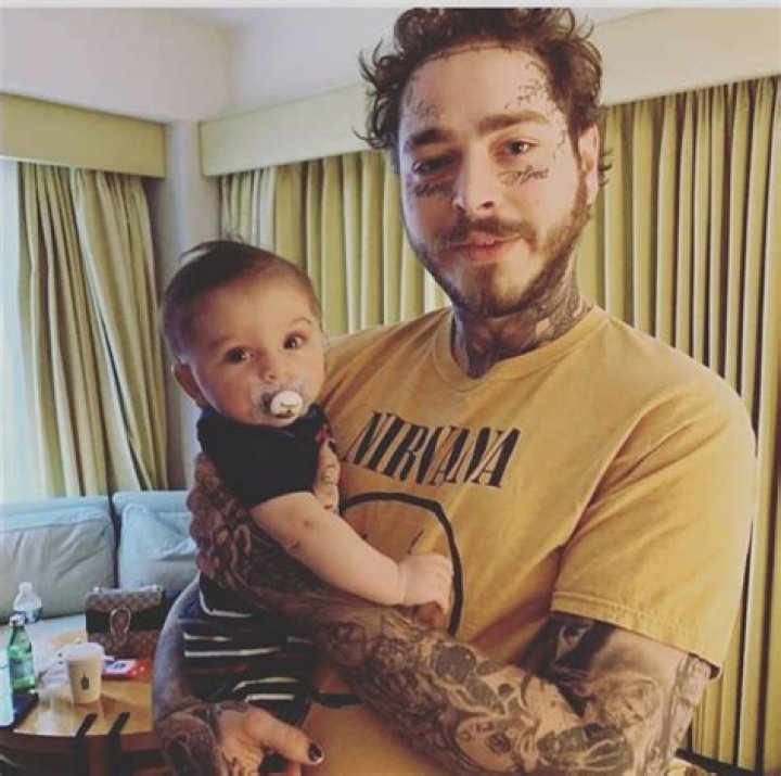 Posty & Mom Post malone, Post malone wallpaper, Love post