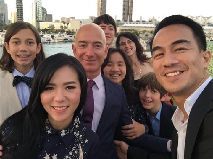 Preston Bezos Wiki, Bio, Age, Height, Girlfriend, Instagram, Parents