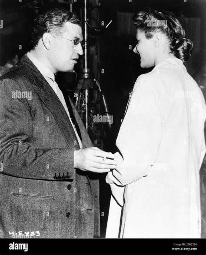 Producer DAVID O. SELZNICK and his wife JENNIFER JONES with their