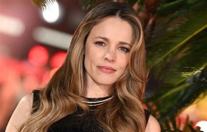 Rachel McAdams: Daring And Transparent Style