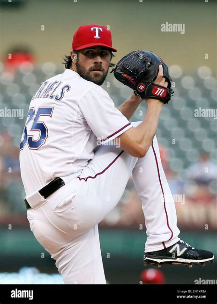 Rangers Pitcher Cole Hamels & Wife Heidi, Donate 9.4M Mansion to