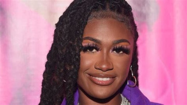 Rapper Kali Just Covered Up Her 16YearOld Locs With Her First Wig