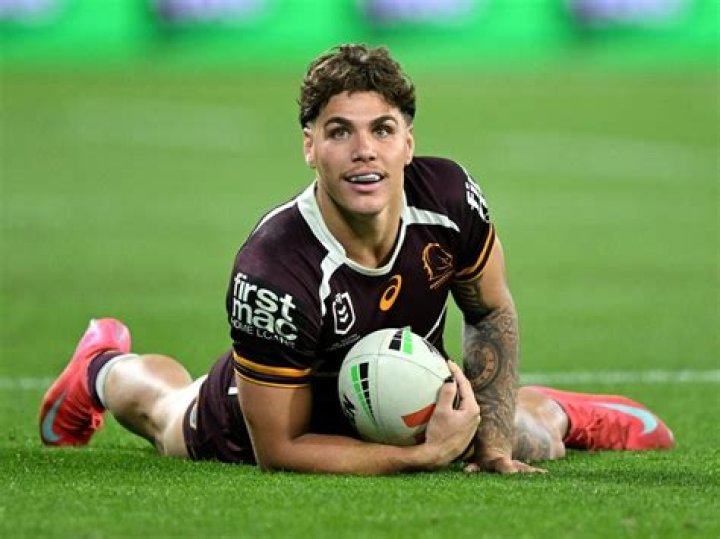 Reece Walsh during a Brisbane Broncos NRL training session, Brisbane