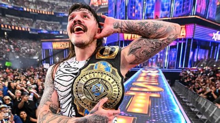 Rey Mysterio Wins The WWE United States Title On RAW (Photos, Videos) Wrestling Inc.