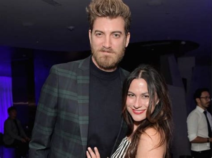 Rhett Mclaughlin Wife