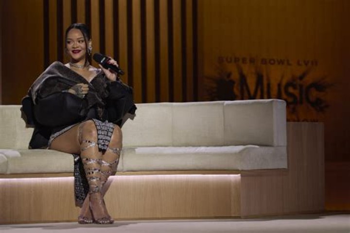 Rihanna Diet and Workouts POPSUGAR Fitness