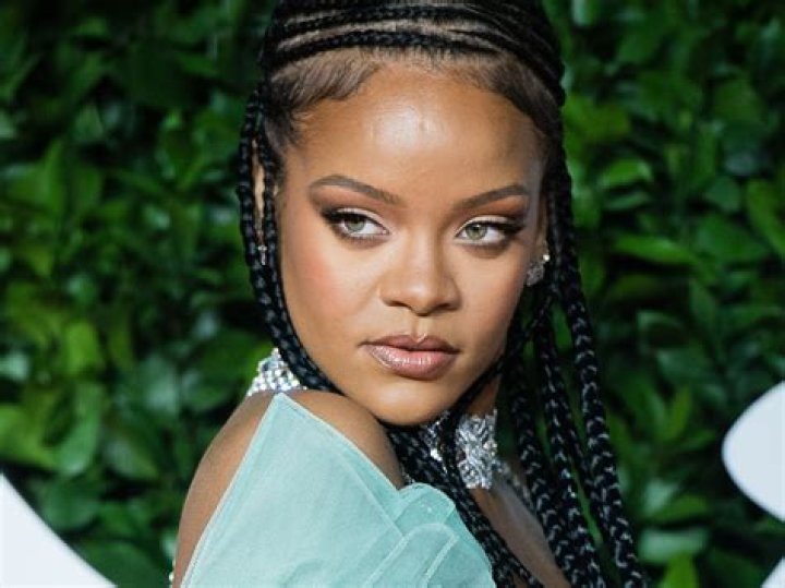 Rihanna Got Into a Scooter Accident&mdash;but She&rsquo;s Fine&rsquo; Now
