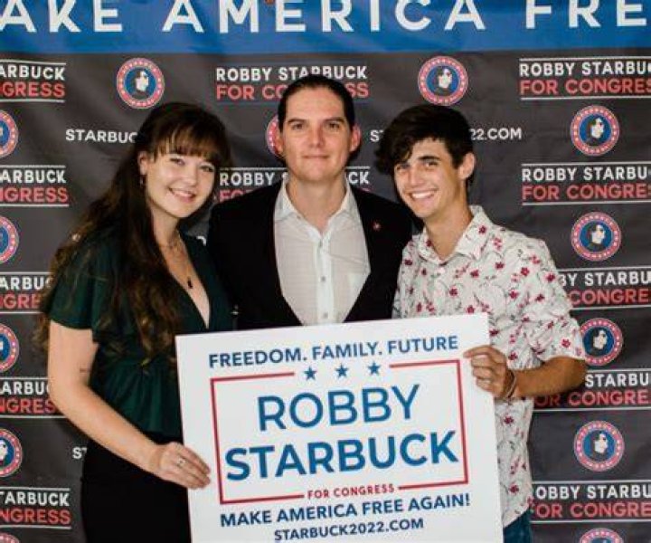 Robby Starbuck Wife Landon Starbuck An Insight Into The Life Of An