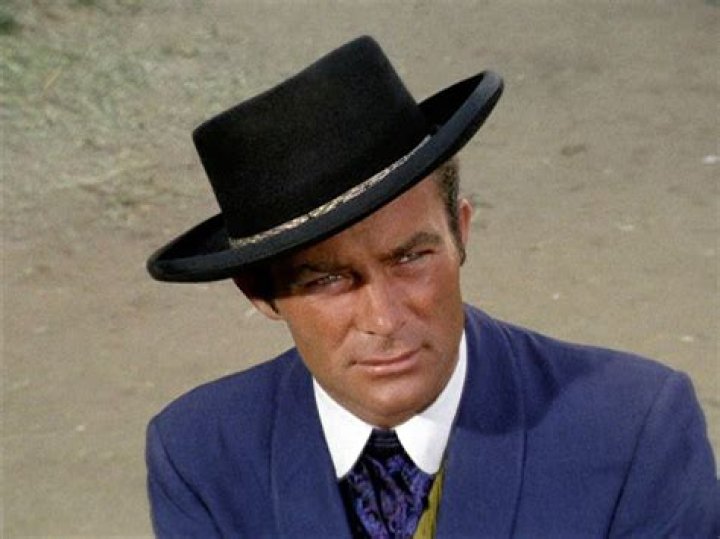 Robert Conrad Was a Strict & OldSchool Father of 8 Kids, One of Whom