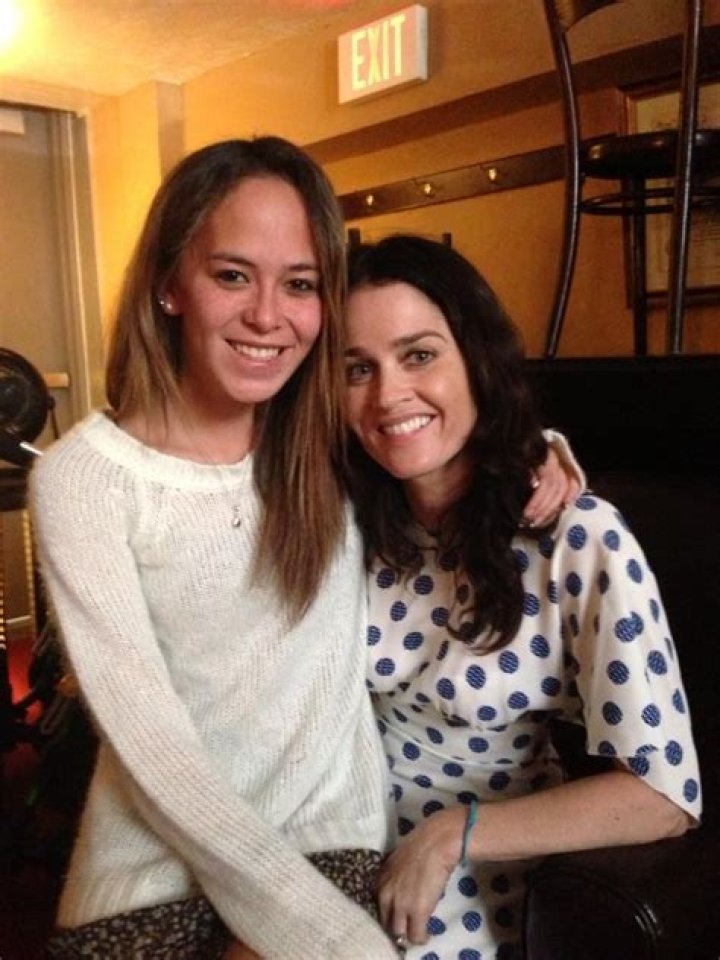 Robin Tunney and Nia Tunney Robin tunney, Robin, Tv stars