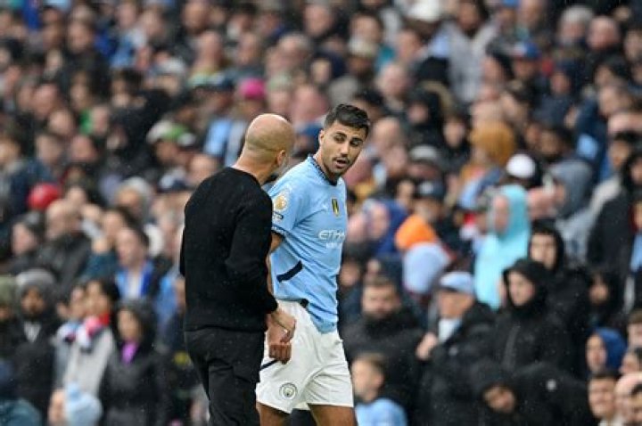 Rodri vẫn l&agrave; cầu thủ quan trọng nhất của Man City