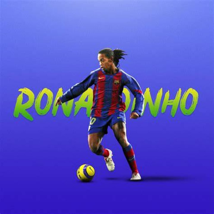 Ronaldinho Profile and Pictures/Images Top sports players pictures