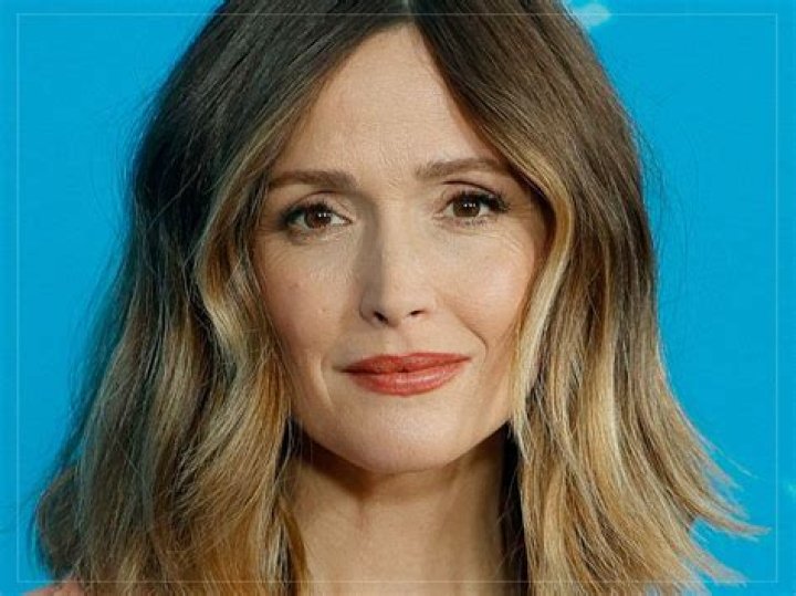 Rose Byrne pictures Sweetest Australian actress Celebrity style