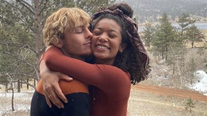 Ross Lynch and Jaz Sinclair Complete Relationship Timeline