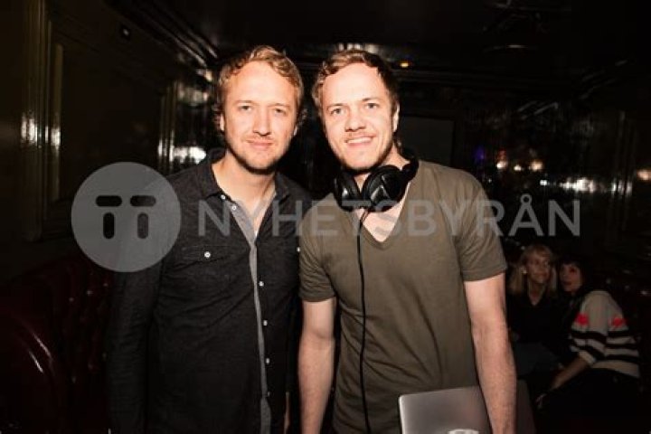 Ryan Reynold, Dan Reynolds