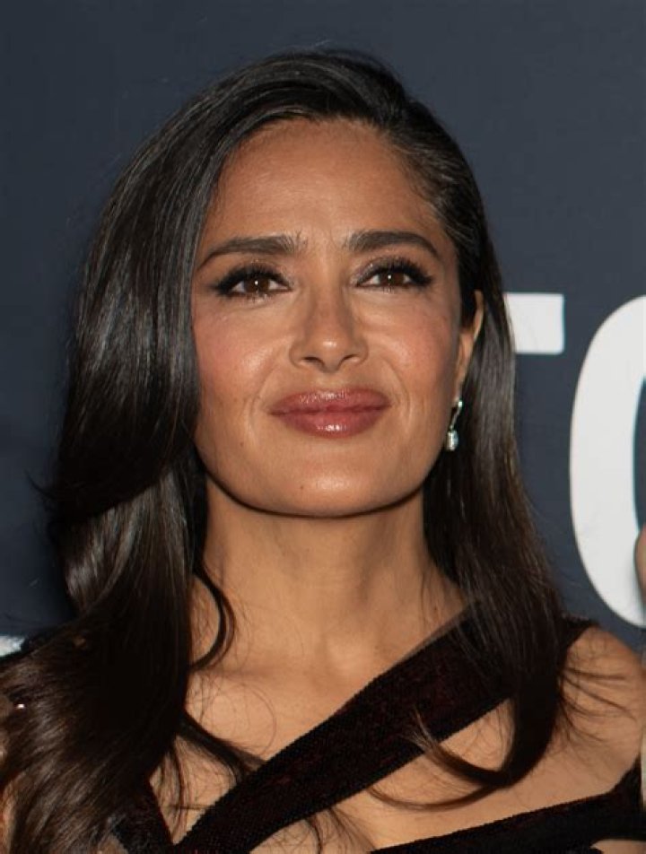 Salma Hayek (Actress) Wiki, Bio, Age, Height, Weight, Body Measurements