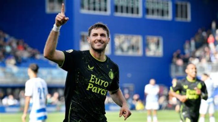 Santiago Gimnez Nationality: His Roots And International Representation